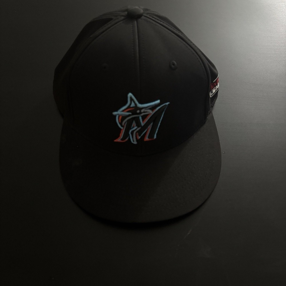 Miami Marlins Strapback Hat Cap Black OSFM Team MLB by OC Sports